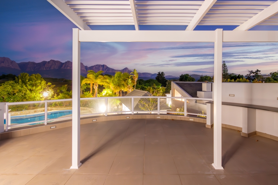 4 Bedroom Property for Sale in Golden Hill Western Cape